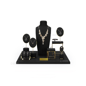 Maniquí de Joyería de Lujo al por Mayor, Soporte Moderno de Microfibra Personalizado para Exhibición de Aretes y Collares - Product Image 4