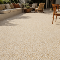 Revêtement décoratif perméable à l'eau en gravier lié à la résine, pavé de galets collé au polyuréthane transparent pour la cour de villa
