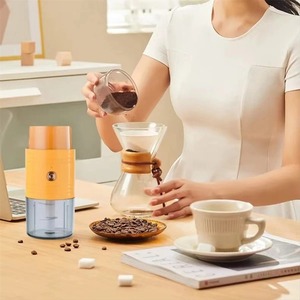 Nouveau Robot Culinaire Électrique Double Tête pour Cuisine Domestique, Hachoir à Viande Multifonctionnel avec Séparation Sec-Humide - Product Image 4