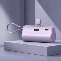 Batterie externe mini 5000 mAh avec câble intégré, chargeur portable compact, entrepôt Allemagne