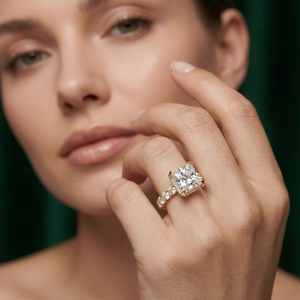 Bague solitaire en or jaune avec diamant taille princesse, magnifique alliance de mariage pavée, splendide bijou féminin certifié IGI - Product Image 6