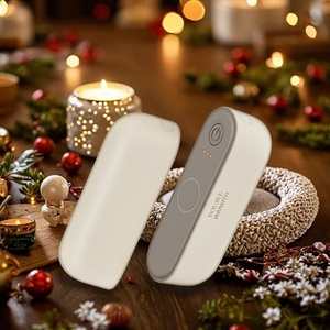 เครื่องทำความร้อนไฟฟ้าแบบพกพา 2-in-1 ชนิด USB ป้องกันความร้อนเกินพิกัด พร้อมที่อุ่นมือแม่เหล็ก สำหรับฤดูหนาว ใช้กลางแจ้ง รถยนต์ รถบ้าน ดีไซน์แบตเตอรี่ใหม่ - Product Image 2