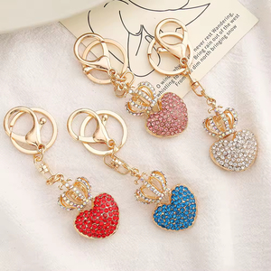 Crystal Rhinestone Princess Crown Keychain, Keychain of love Heart and Crown Crystal Rhinestone Keychain Handbag Decoration