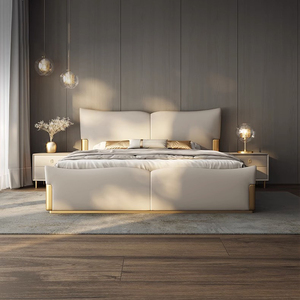 <span class=keywords><strong>Letto</strong></span> in Pelle di Lusso Moderno e Minimalista per Camera da <span class=keywords><strong>Letto</strong></span>, Testiera Curva a Nuvola con Imbottitura Morbida Integrata e Dettagli Dorati - Product Image 6