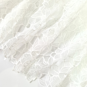 <span class=keywords><strong>2025</strong></span>年 大人気 フランス製 高品質 ホワイト オーガンザ ミルクシルク レーザー刺繍 レース生地 ドレス用 - Product Image 3