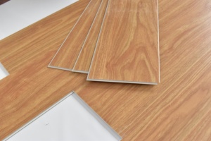 Suelo SPC de lujo 100% impermeable de 8 mm, suelo plástico rígido con sistema de clic, suelo SPC con calefacción <span class=keywords><strong>y</strong></span> calidez. - Product Image 2