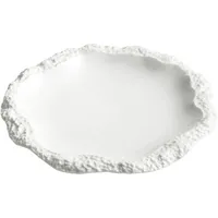 Assiette en céramique de porcelaine blanche de style nordique avec motif de roche et vaisselle à bord de pierre irrégulier pour restaurants