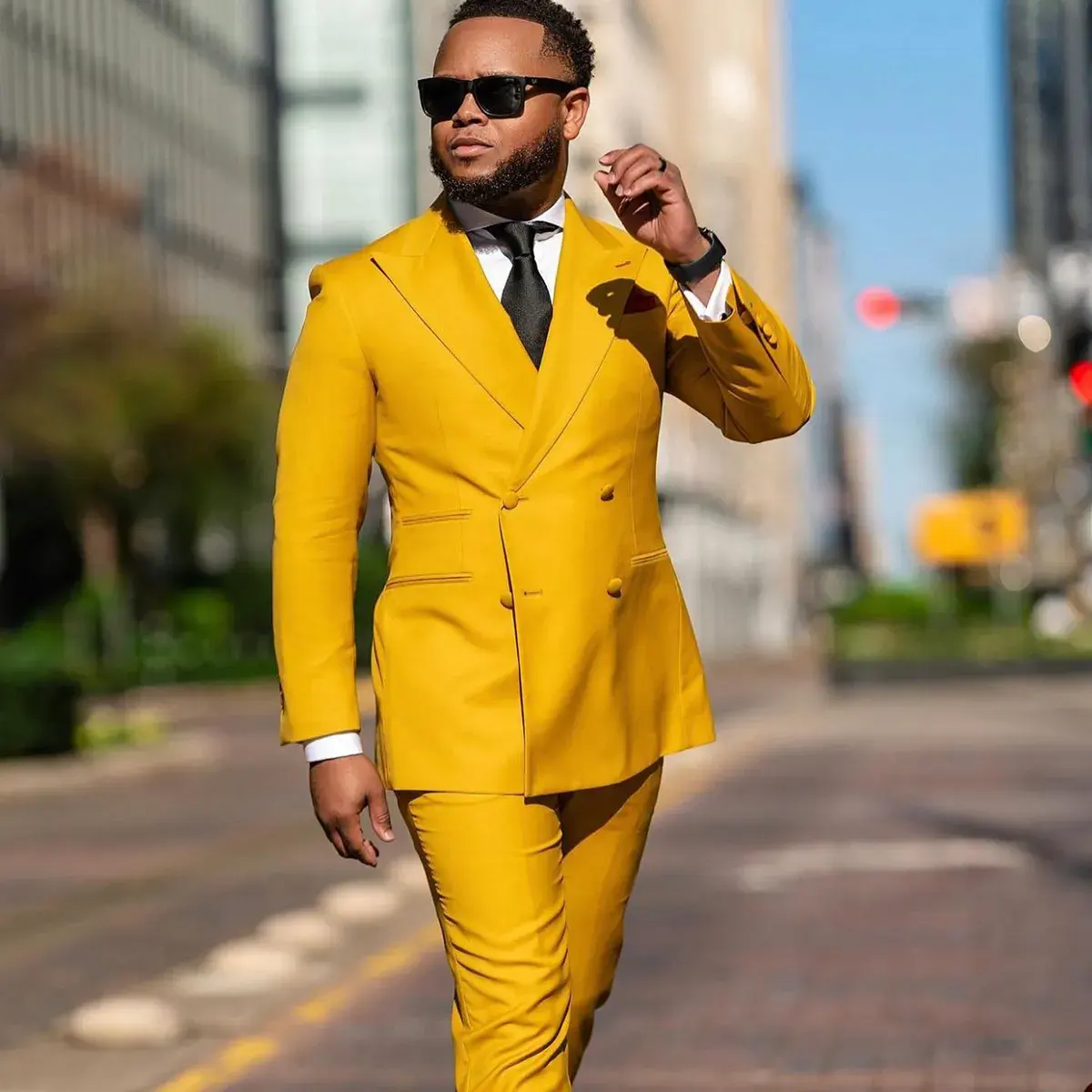 ชุดสูทงานแต่งงานสีเหลืองสำหรับผู้ชายเสื้อแจ็กเก็ต + กางเกงชุดทักซิโด้เข้ารูปสำหรับชายเสื้อสูทเจ้าบ่าวสไตล์อังกฤษ