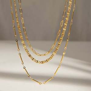 Collar de Acero Inoxidable de Tres Capas con Grabado Personalizado al por Mayor, Chapado en Oro de 18k, Estilo Vintage, para Mujer, Cadenas Impermeables - Product Image 1