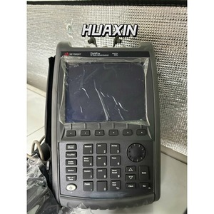 Analyseur de réseau vectoriel RF Keysight/AGILENT N9923A FIELDFOX 6 GHz d'occasion #   hx - Product Image 2