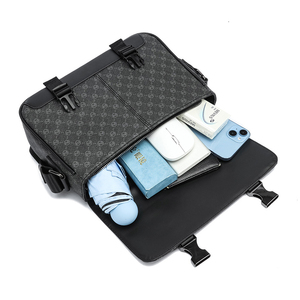Bolso Bandolera Casual de Cuero PU con Estampado Personalizado para Hombre, Estilo Deportivo, de un Solo Hombro, para Uso Diario al Aire Libre - Product Image 5