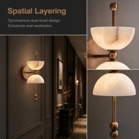Applique murale LED personnalisée en pierre d'albâtre avec corps en laiton vintage, lumière blanc chaud 3000K à intensité variable pour l'intérieur des chambres d'hôtel