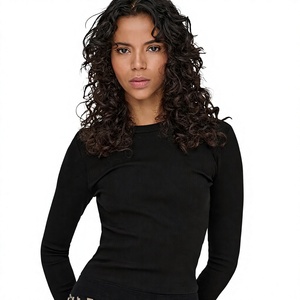 T-shirt décontracté pour femme en coton 100% respirant, coupe ajustée, col rond, manches courtes, imprimé floral, détails en dentelle, couleur prune - Product Image 6