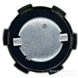 ฝาปิดถังน้ำมันสำหรับรถบรรทุกยุโรปวอลโว่ เมอร์เซเดส อีเวโก้ ดาฟ สแกนเนียอลูมิเนียมอัลลอยด์สีเงิน - Product Image 3