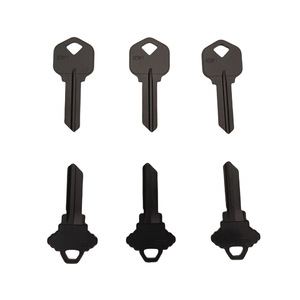 Llave Negra KW1 en Blanco de 53x23x2mm para Suministros de Cerrajería y Ferretería de Precisión - Product Image 1