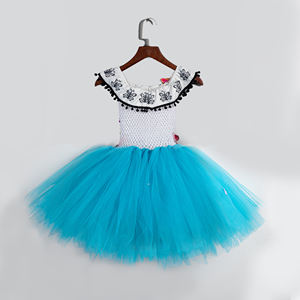Robe Encanto pour enfants de Yiwu Yiyuan Garment, haut en crochet, robe à épaules dénudées, robe de fête pour filles, tutu bleu, collection 2022 - Product Image 3