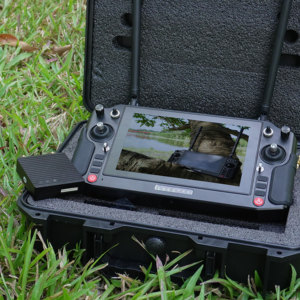 Estación de Control Terrestre para Drones Todo en Uno: Integración de Video/Datos/Control Remoto/Dispositivo Portátil en Tiempo Real - Product Image 1