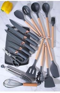 19-Piece Food Grade Solid Wood Handle <b>Silicone</b> Kitchenware Set Cutting <b>Tools</b> and Cooking Utensils Including Spatulas and Spoons - Product Image 2