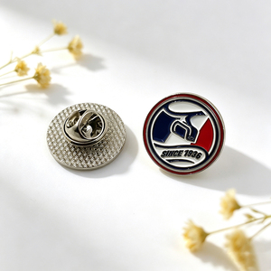 Épinglette personnalisée en émail souple avec logo de marque, badge en alliage de zinc, broche d'entreprise 3D personnalisée pour souvenir d'entreprise - Product Image 3