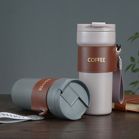 Mug isotherme à double paroi en acier inoxydable 18/8 de 17 oz avec logo personnalisé Emerit 2026 et sangle de transport pour la vente en gros