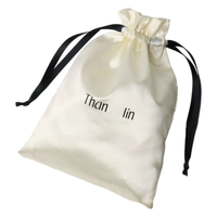 Pochette cosmétique en satin de soie épais noir de luxe en gros Sac de rangement à cordon pour cadeau