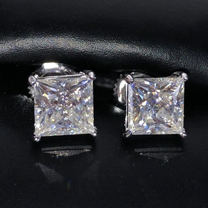 ได้รับการรับรองว่า VVS1 925เพชรโมอิสเงินแท้ต่างหูเม็ดเดี่ยวสุดหรูคุณภาพระดับพรีเมียมสวมใส่ได้อย่างสง่างาม - Product Image 4