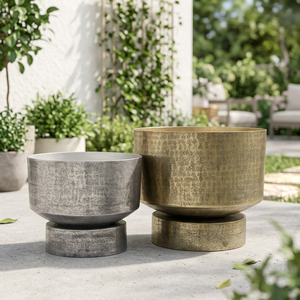 Juego de 2 macetas redondas de metal hechas a mano de latón AK en oro y plata con acabado antiguo para interiores y exteriores para decoración del hogar y el jardín - Product Image 3