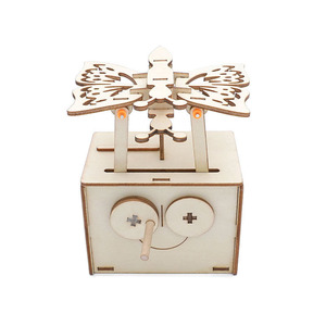 Rompecabezas <span class=keywords><strong>de</strong></span> Mariposa <span class=keywords><strong>de</strong></span> <span class=keywords><strong>Madera</strong></span> con Manivela, Rompecabezas 3D STEM, Juguete Educativo <span class=keywords><strong>de</strong></span> Ensamblaje Mecánico para Niños <span class=keywords><strong>de</strong></span> 2 a 4 Años - Product Image 1