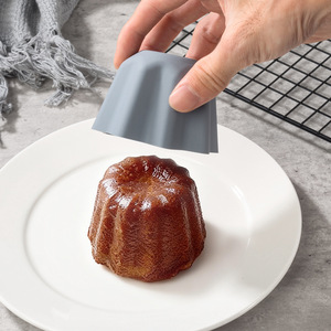 Molde de Silicona para Hornear sin BPA y Molde para Pan Mini Panettone Colección Let's Celebrate Bakeware Molde Multiusos para Gelatina - Product Image 5