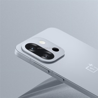 Smartphone compact One Plus 13t 6,31'' FHD 120Hz OLED Snapdragon 8 Elite, appareil photo 50MP, batterie 6100mAh, charge 80W, IP68/69, 5G LTE