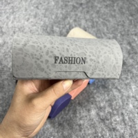 Gafas de Sol de PU Modernas y a la Moda 2026 al por Mayor para Mujer y Hombre con Estuche Portátil Personalizado y Bolsa con Logotipo