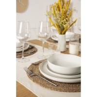 Service de table 6 assiettes à soupe blanches rondes en céramique, design élégant et minimaliste, finition mate, durable, 18 cm, style nordique par Excelsa Blanc
