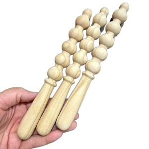 Hochets en bois raffinés et élégants 20x2,5 cm en bois de pêche, jouets créatifs pour bébés, bâtonnets ronds - Product Image 5