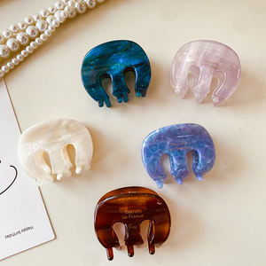 Pinza de pelo trasera pequeña de lujo para mujer, pinza de pelo de lujo francesa tipo tiburón M - Product Image 1