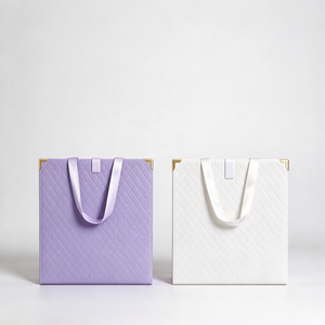 Espejo de Cuerpo Entero Plegable Portátil e Irrompible con Bolsa de Almacenamiento de Cuero PU para Apartamento, Dormitorio y Viajes - Product Image 3