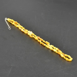 Vente en gros collier de perles d'<span class=keywords><strong>ambre</strong></span> naturel de 5 à 8mm d'<span class=keywords><strong>ambre</strong></span> de la Baltique de couleur miel brut avec fermoir en argent 925, guérison énergétique et <span class=keywords><strong>bijoux</strong></span> Boho - Product Image 3