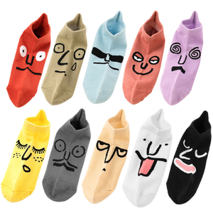 Chaussettes d'été en coton tricoté respirantes et amusantes à motifs émotionnels pour femmes, collection 2026 – Vente en gros - Product Image 1