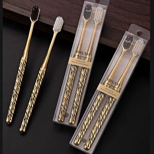 Ensemble deux pièces 2026 haut de gamme, brosse à dents plaquée or, petite tête de brosse, poils souples, en plastique ABS, design pliable, pour <span class=keywords><strong>adulte</strong></span> - Product Image 4