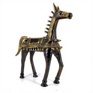 Statue de cheval marchant en bronze de 12 pouces, art en laiton pur, artisanat artisanal, décoration d'intérieur, sculpture traditionnelle indienne - Product Image 1