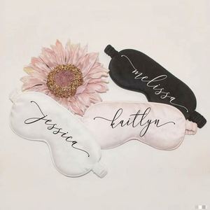 Masque pour les yeux imprimé sur mesure, masque de sommeil en satin personnalisé, cadeau de Noël pour elle, cadeau de fête personnalisé, cadeau pour le bas de l'arbre de Noël - Product Image 1