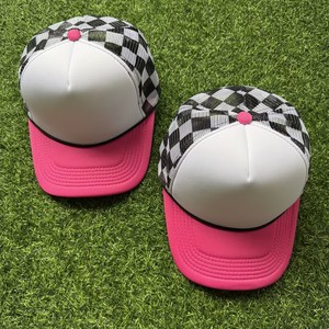 Gorra <span class=keywords><strong>de</strong></span> béisbol tipo trucker <span class=keywords><strong>de</strong></span> malla a cuadros con visera rosa y frente blanco, ajustable con cierre a presión, para mujer, ideal para uso diario casual en verano. - Product Image 5