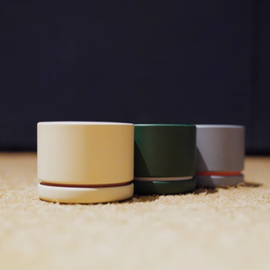 Bougies artisanales en cire <span class=keywords><strong>de</strong></span> soja avec mèches en bois, parfumées aux huiles essentielles, en boîte métallique, pour décoration intérieure, cadeau parfumé, personnalisables en usine - Product Image 6
