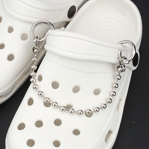 Cadena Decorativa para Zapatos Crocs, Accesorios Desmontables de Aleación, Estilo Punk Hip Hop, Talla Única para Sandalias y Pantuflas, Verano, Invierno, Primavera - Product Image 3