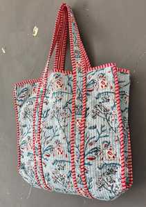 Sac de transport matelassé en coton, multifonctionnel, en tissu imprimé traditionnel, avec rembourrage doux, sac à bandoulière pour voyage et shopping - Product Image 4