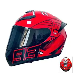 新款到货酷造型头盔摩托车骑行头盔原产地头盔摩托车配件通用