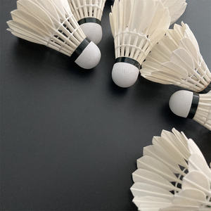 Volants à <span class=keywords><strong>plumes</strong></span> de badminton en <span class=keywords><strong>plumes</strong></span> d'oie série G4 à acheter Vitesse 77 Volants - Product Image 1