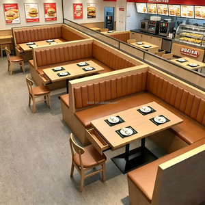 Banqueta Curva de Pared en Tono Claro, Tapicería Naranja con Mechones Verticales, Mesa Redonda, Proyectos de Renovación de Cantinas de Comida Rápida - Product Image 6