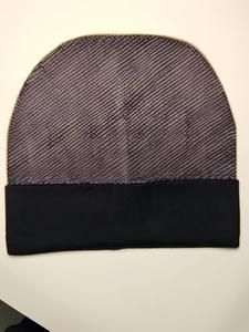 Modische Karo-Serie: Hochwertige Jacquard-Wintermütze aus 100% Wolle mit gesticktem Logo, Designer-Karomütze, Strickmütze - Product Image 3