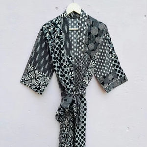 Robe kimono en coton, imprimé patchwork indigo, peignoir doux et léger, vêtement de maison bohème pour femmes - Product Image 1