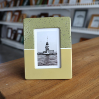 Escritorio Moderno y Creativo de MDF con Acabado Brillante, Efecto Agujereado, Ecológico, Hecho a Mano, con Bloques de Color, Aspecto Cerámico y Acabado Esmaltado con Motas